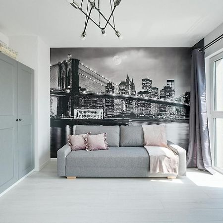 Targowa 10 London Studio Apartment วอร์ซอ ภายนอก รูปภาพ