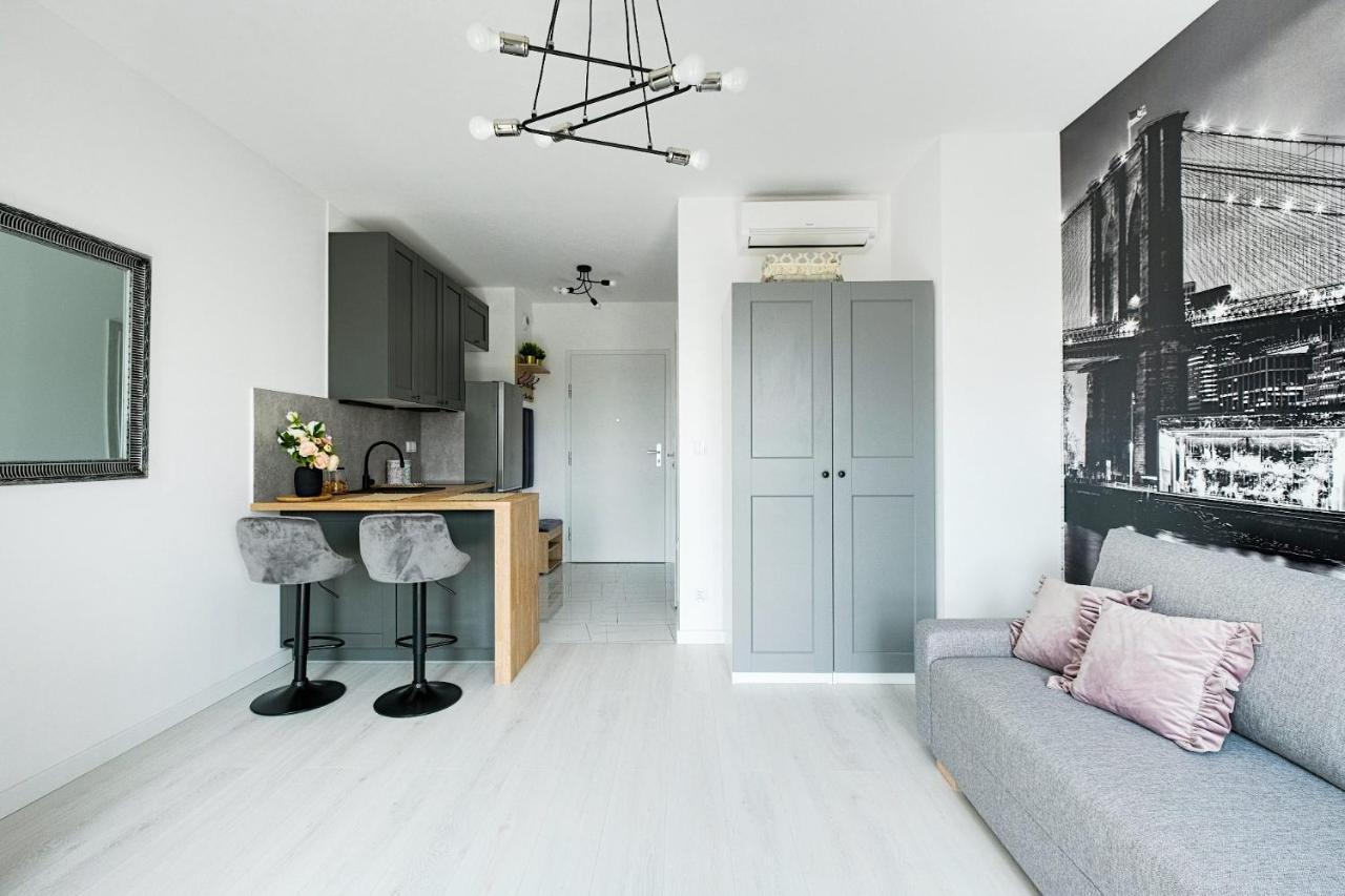 Targowa 10 London Studio Apartment วอร์ซอ ภายนอก รูปภาพ