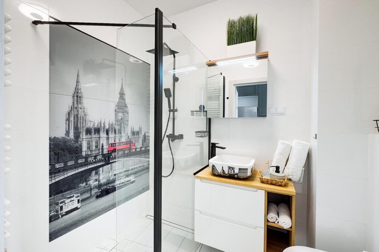 Targowa 10 London Studio Apartment วอร์ซอ ภายนอก รูปภาพ